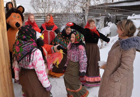 Christmas fortune telling and carol singing in Chelyabinsk Region