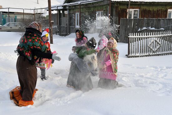 Christmas fortune telling and carol singing in Chelyabinsk Region