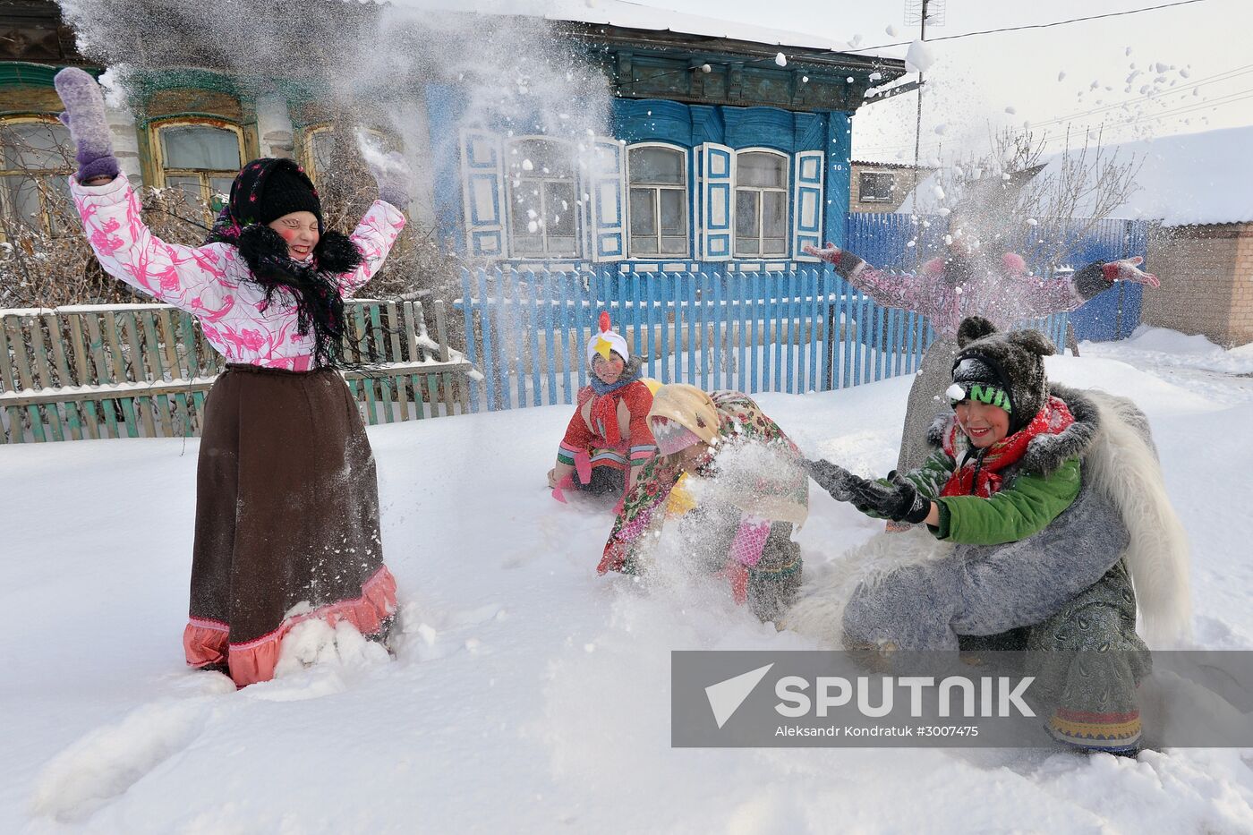 Christmas fortune telling and carol singing in Chelyabinsk Region