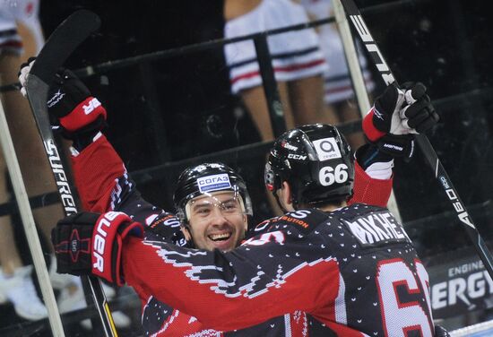 Kontinental Hockey League. Avangard (Omsk Region) vs. Lokomotiv (Yaroslavl)