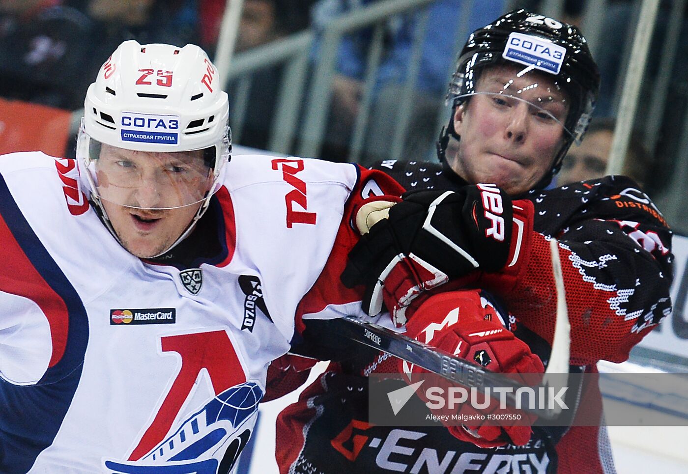 Kontinental Hockey League. Avangard (Omsk Region) vs. Lokomotiv (Yaroslavl)