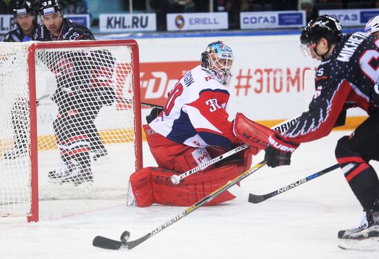 Kontinental Hockey League. Avangard (Omsk Region) vs. Lokomotiv (Yaroslavl)