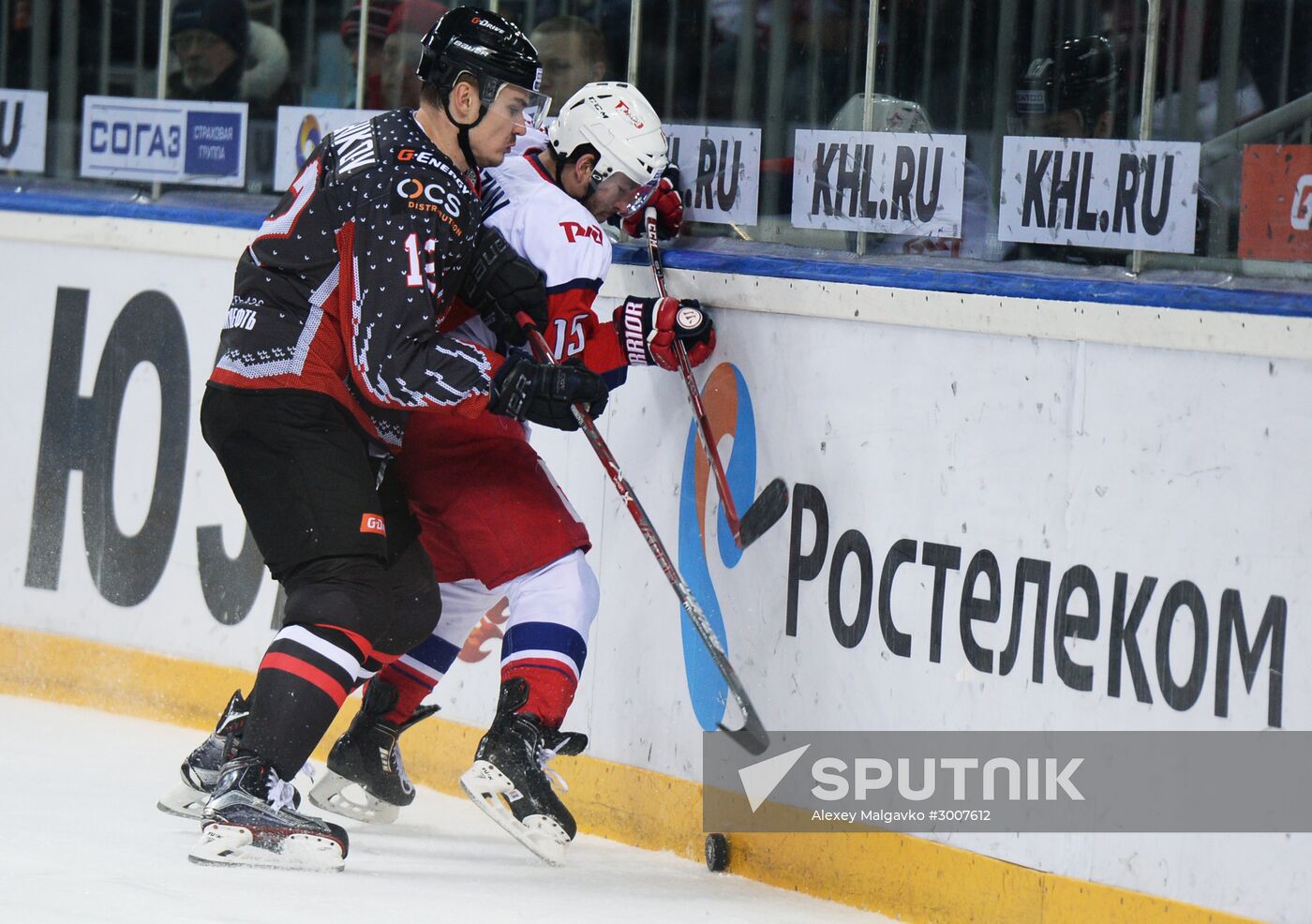 Kontinental Hockey League. Avangard (Omsk Region) vs. Lokomotiv (Yaroslavl)