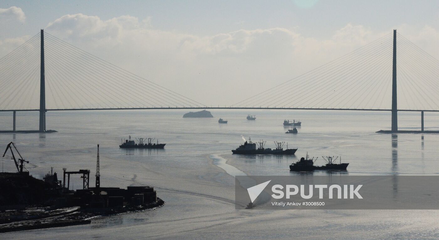 Tough ice situation in Vladivostok waters