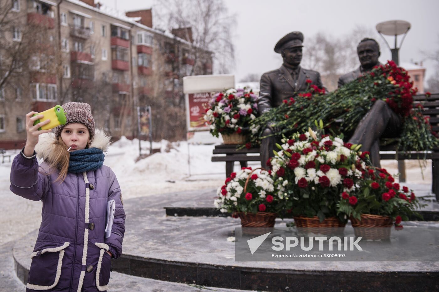 Unveiling of Sergei Korolev and Yuri Gagarin monument