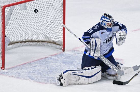 Ice hockey. KHL. Dynamo Moscow vs. Neftekhimik