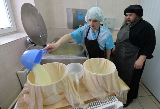 Cheese production at Dalmatovo Assumption Monastery in Kurgan Region