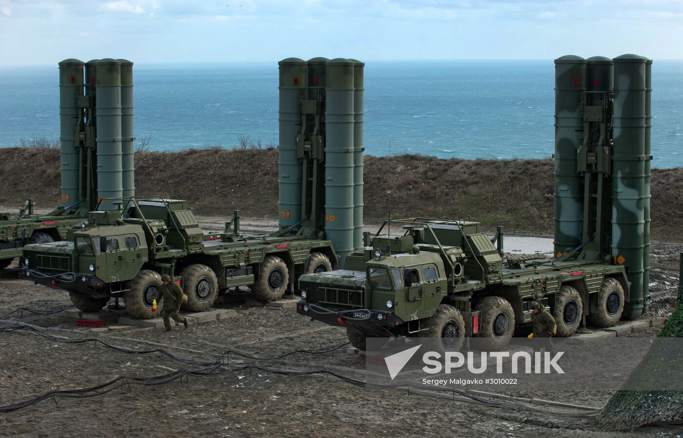 S-400 regiment enters on duty in Crimea