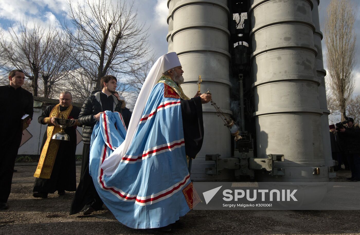 S-400 regiment enters on duty in Crimea