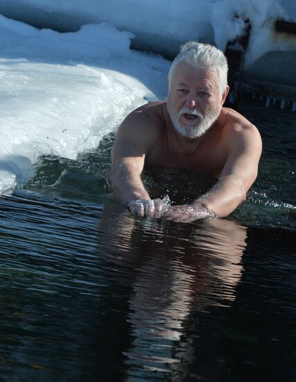 Morzh (Walrus) winter swimming club in Vladivostok