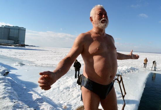 Morzh (Walrus) winter swimming club in Vladivostok