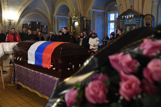 Farewell ceremony for Tu-154 crash victims