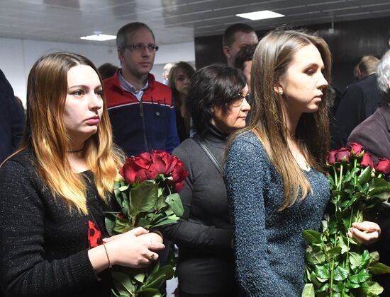 Farewell ceremony for Tu-154 crash victims