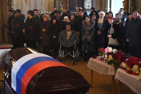 Farewell ceremony for Tu-154 crash victims
