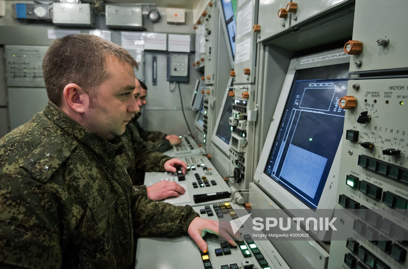 S-400 regiment commences combat alert duty in Crimea