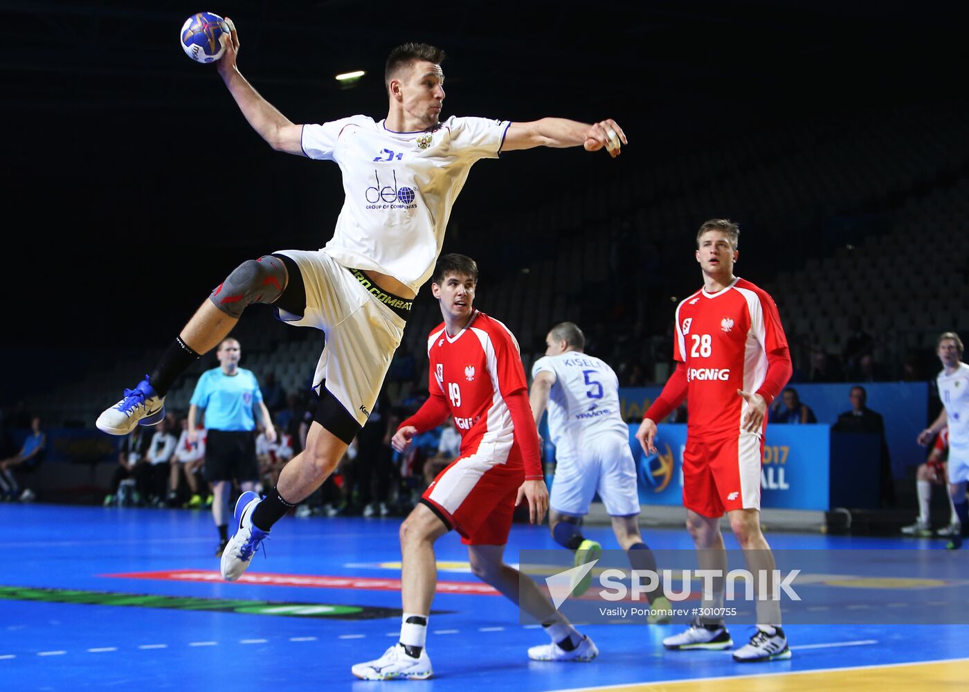 The 2017 IHF World Men's Handball Championship. Poland vs. Russia