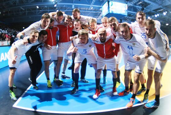 The 2017 IHF World Men's Handball Championship. Poland vs. Russia
