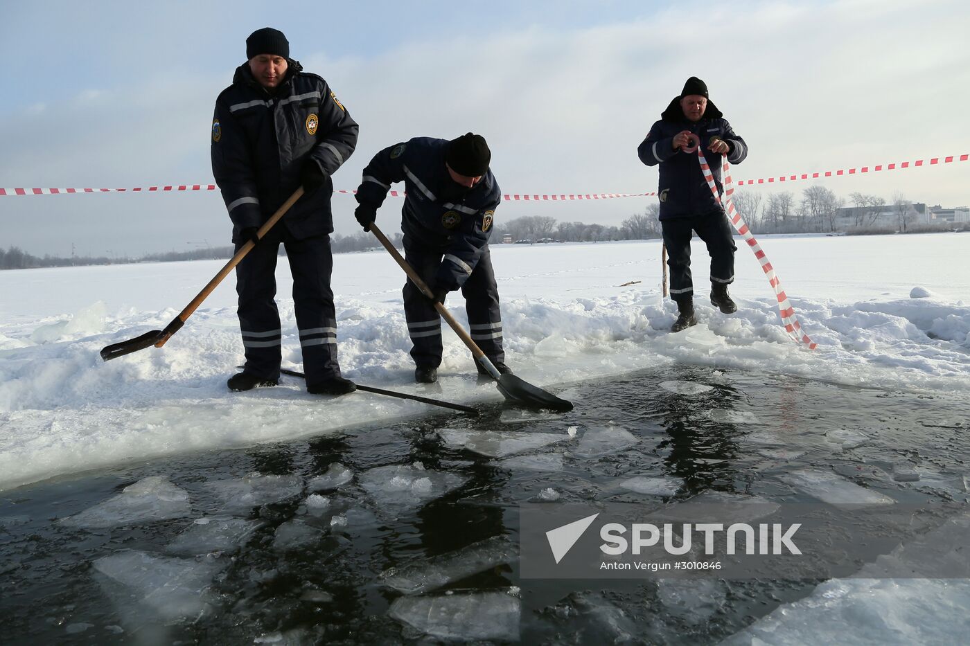 Preparation of ice holes for Epiphany bathing in Belgorod region