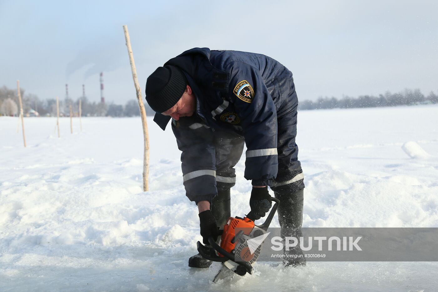 Preparation of ice holes for Epiphany bathing in Belgorod region