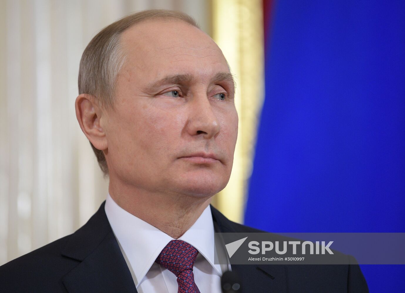 Vladimir Putin meets with Moldovan President Igor Dodon