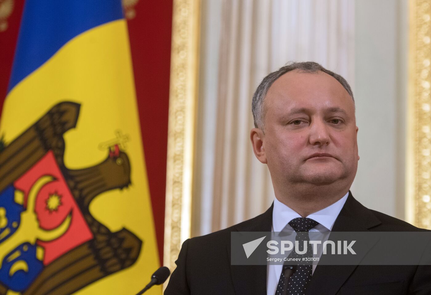 Russian President Vladimir Putin meets with President of Moldova Igor Dodon