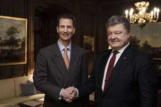 Petro Poroshenko pays working visit to Switzerland