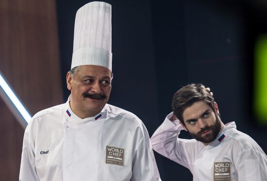 Filming "Kitchen: Last Battle"