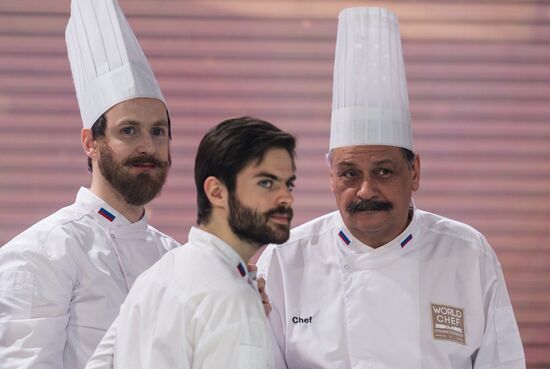 Filming "Kitchen: Last Battle"