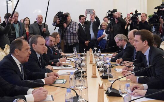 Meeting between foreign ministers of Russia and Austria