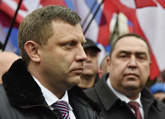 DPR and LPR leaders visit Crimea