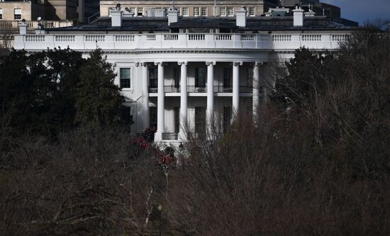 Washington prepares for Trump's inauguration