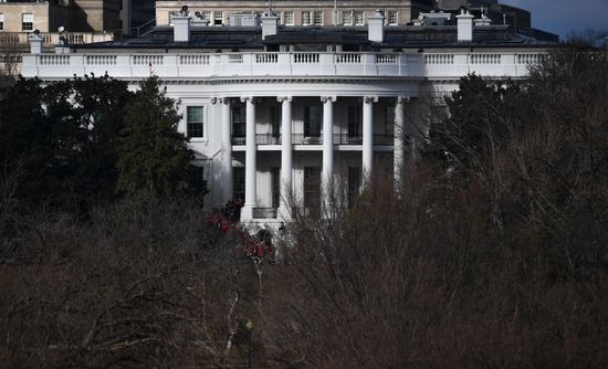 Washington prepares for Trump's inauguration