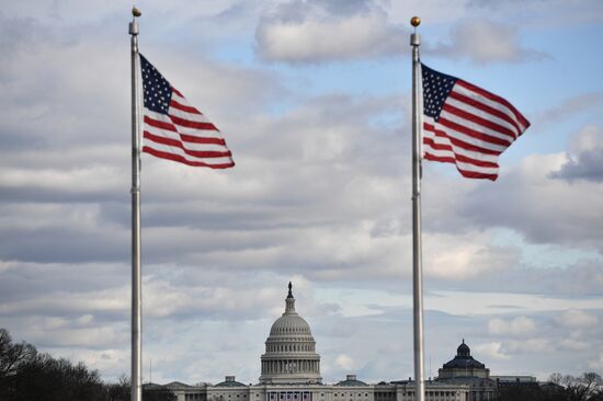 Washington prepares for Trump's inauguration