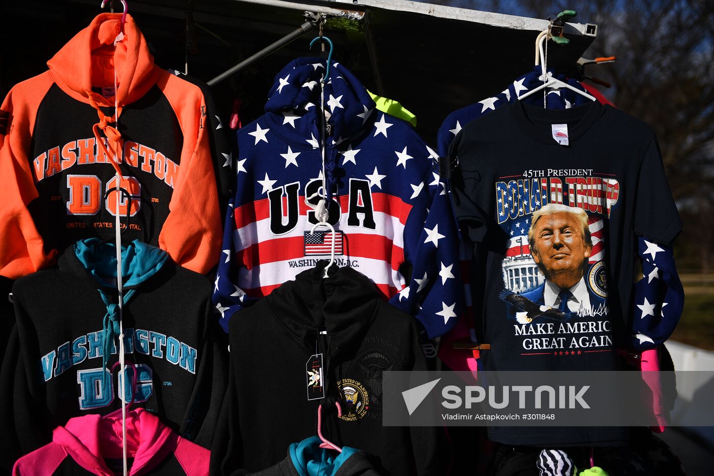 Washington prepares for Trump's inauguration
