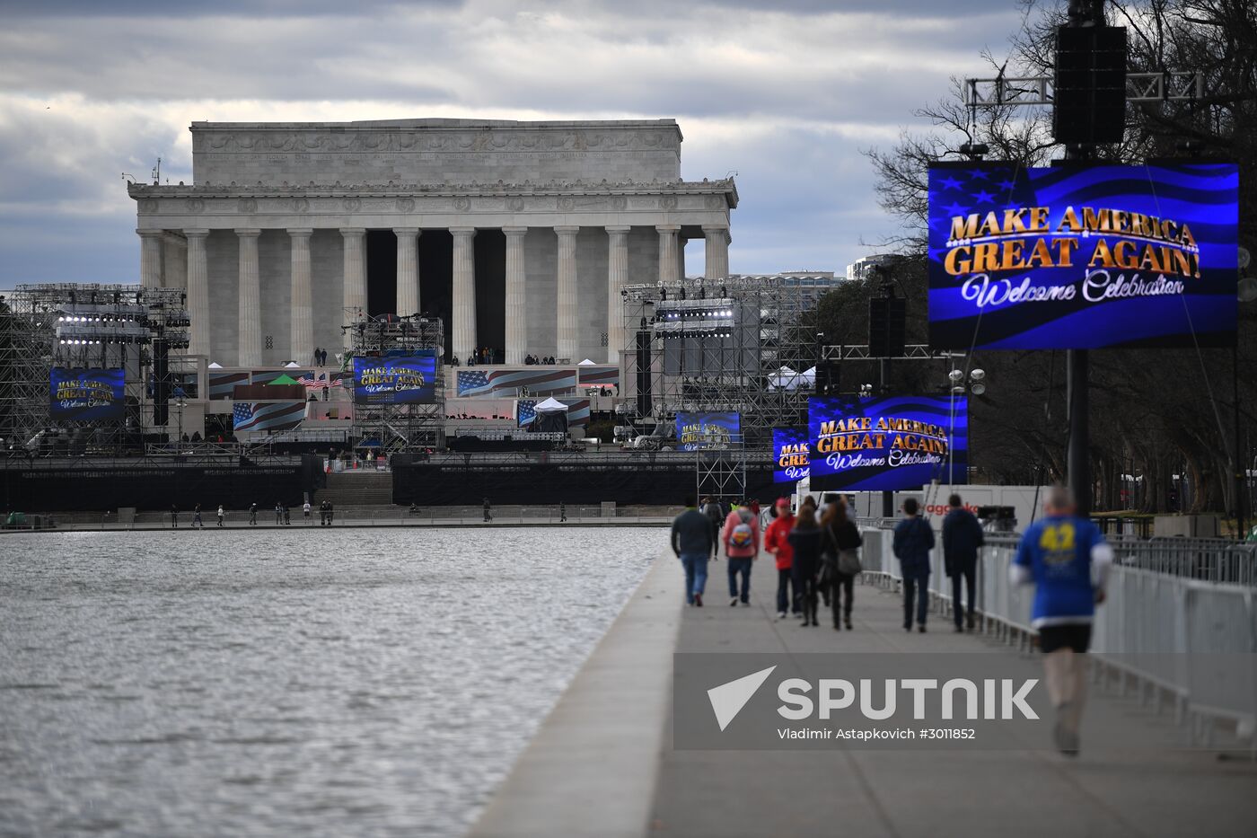Washington prepares for Trump's inauguration