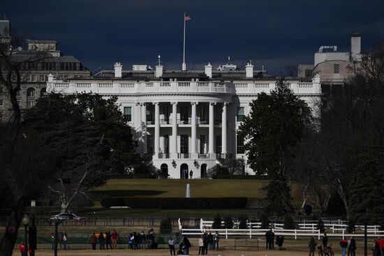 Washington prepares for Trump's inauguration