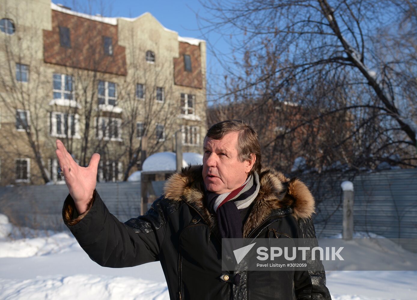 Singer Alexander Novikov gives news conference in Yekaterinburg