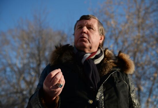 Singer Alexander Novikov gives news conference in Yekaterinburg