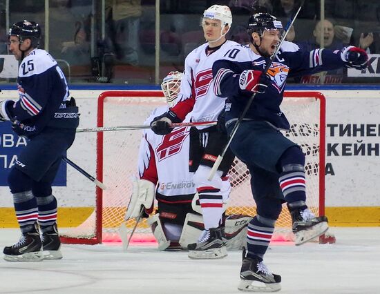 Ice hockey. KHL. Metallurg Magnitogorsk vs. Avangard