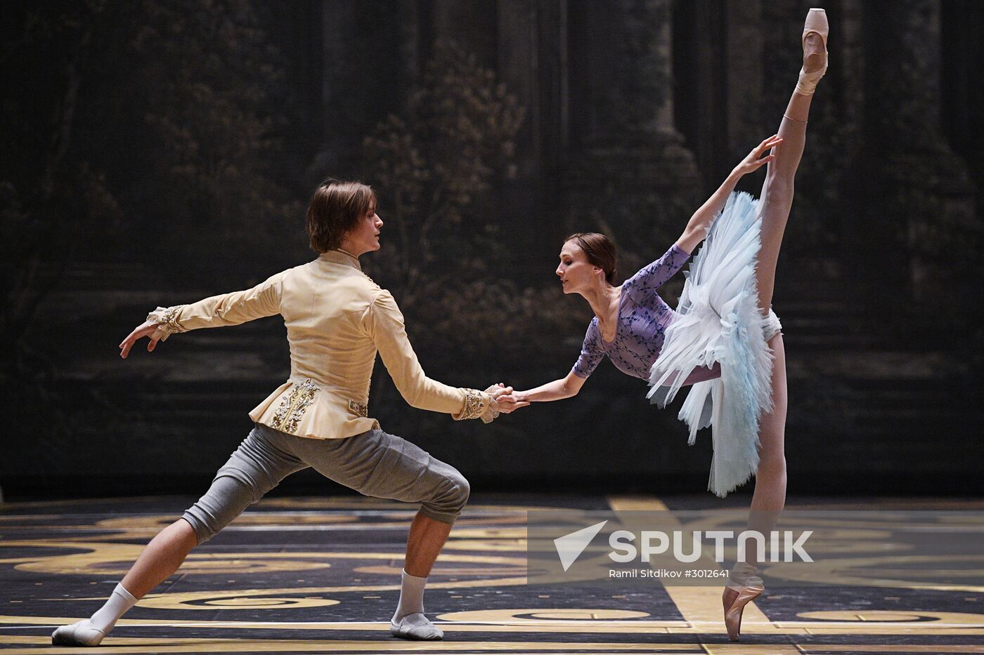 Bolshoi Theater prima ballerina Svetlana Zakharova's rehearsal