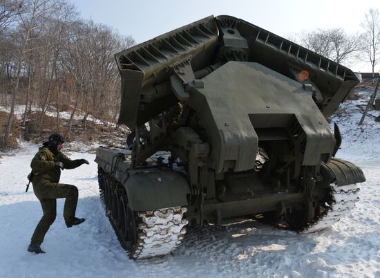 Pacific Fleet's detached combat engineers battalion exercises