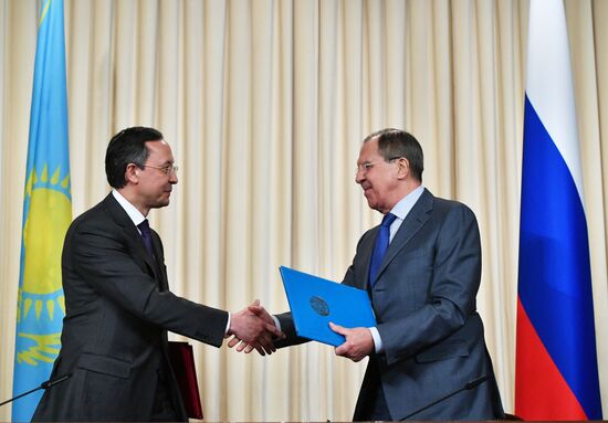 Meeting of foreign ministers of Russia and Kazakhstan, Sergei Lavrov and Kairat Abdrakhmanov