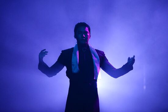 "The Illusionists" opening night