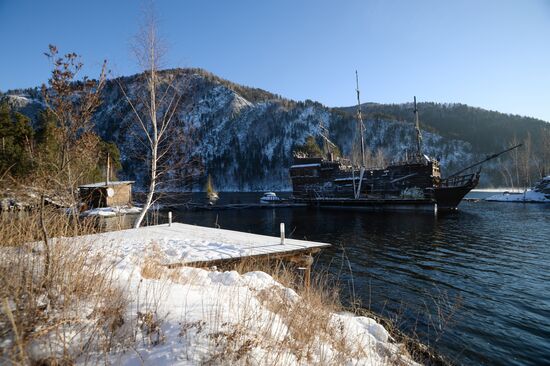 The Black Peral ship in Khakassia
