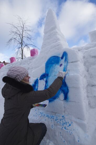 Snow fortress built in Yaroslavl Region