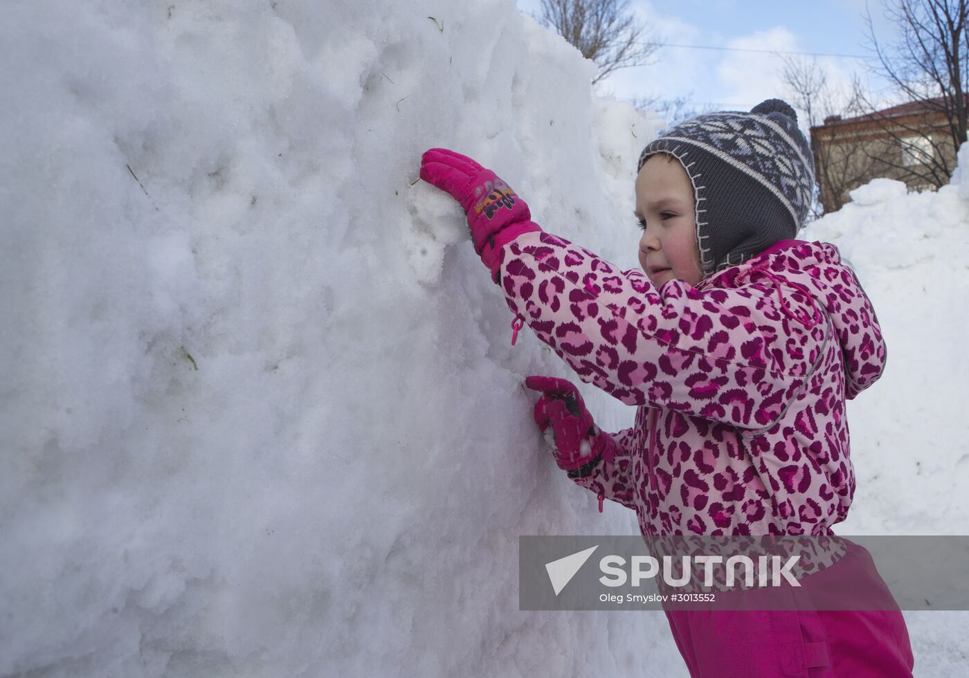 Snow fortress built in Yaroslavl Region