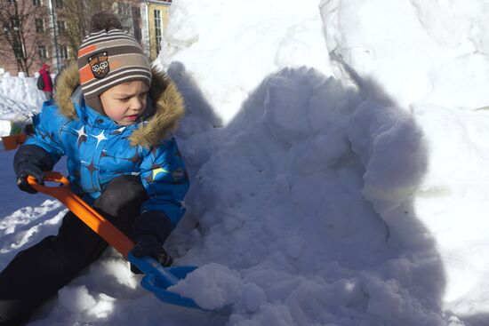 Snow fortress built in Yaroslavl Region