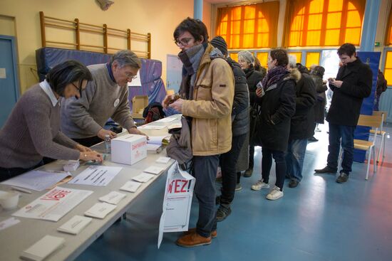 First round of Socialist presidential primary in France