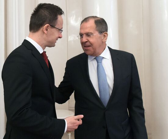 Russian Foreign Minister Sergei Lavrov meets with his Hungarian counterpart Péter Szijjártó in Moscow