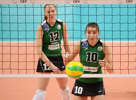 CEV Women's Champions League. Uralochka-NTMK vs. Eczacibasi